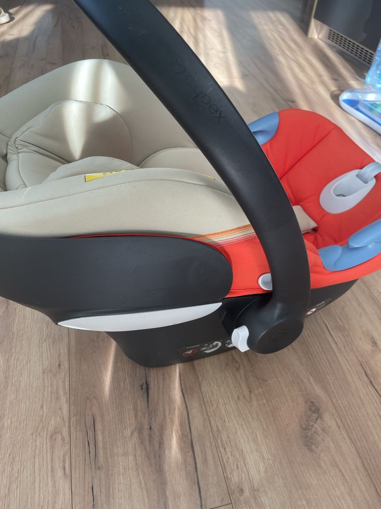 Кошница за кола Cybex Aton M
