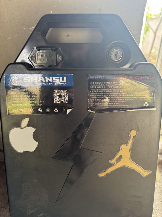 Vând scuter electric