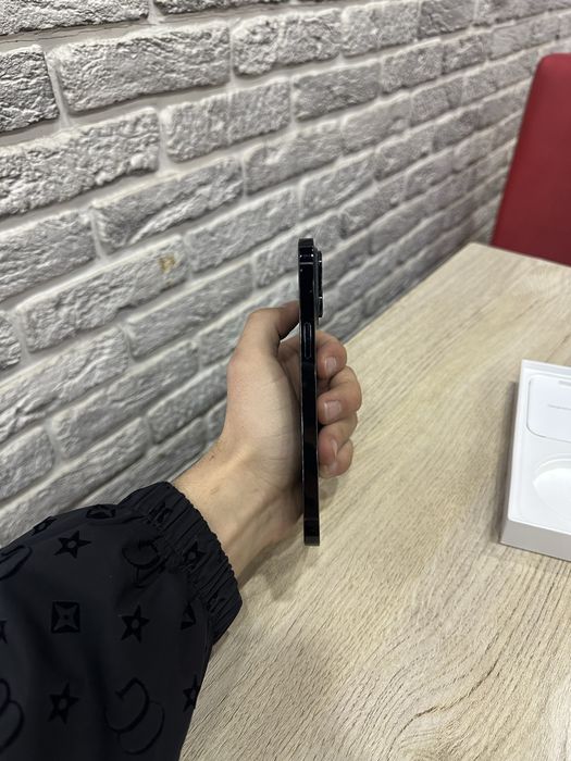 Iphone sotiladi 256 gb 86% yomks Dual