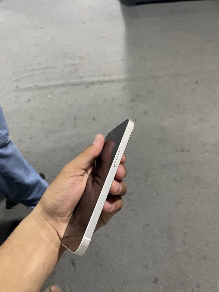 Iphone 13 sotiladi