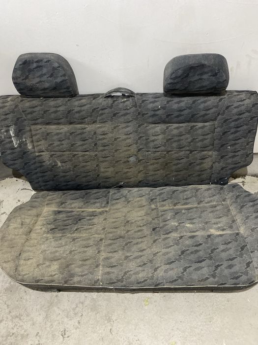 задние сидения от Ваз 2115