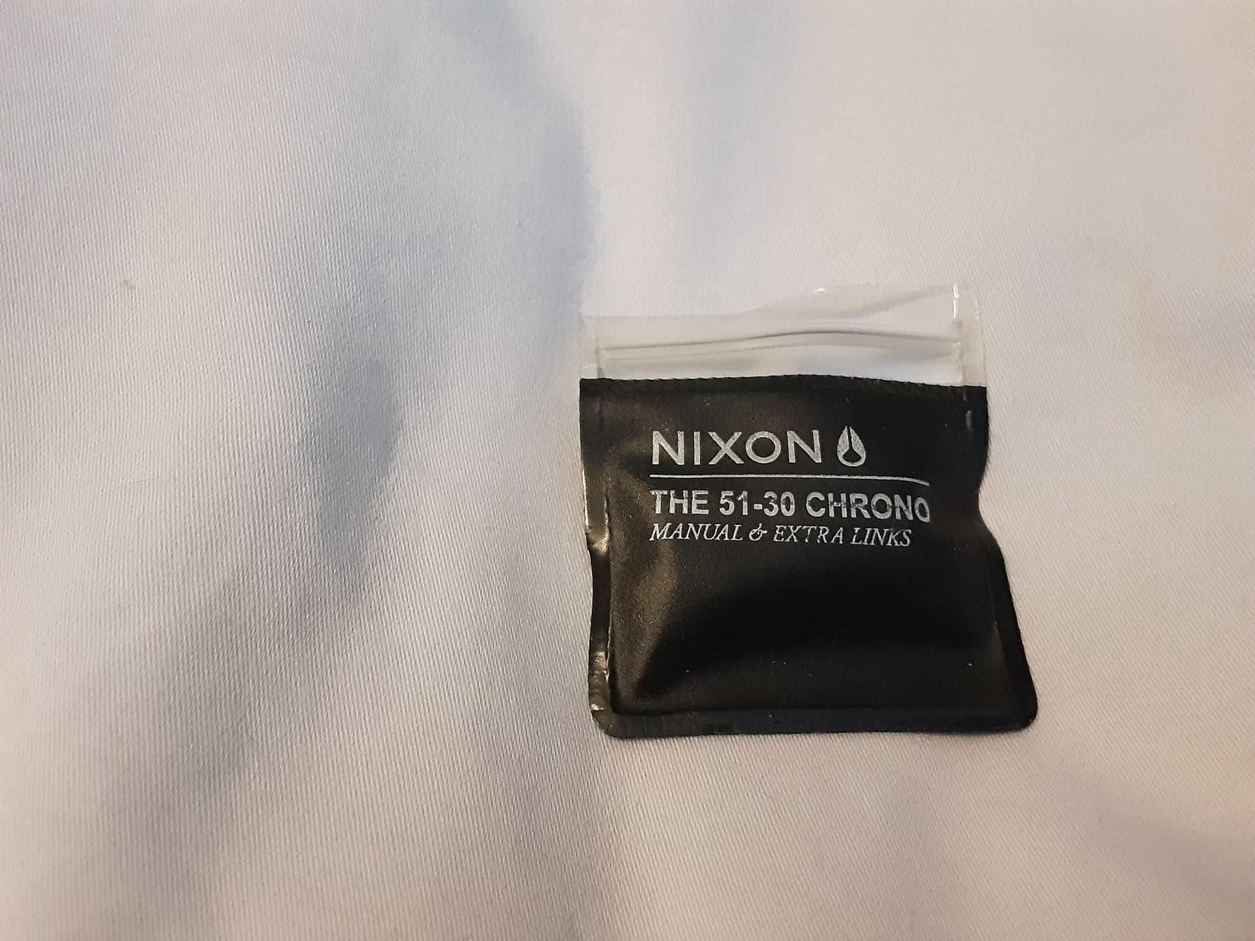 nixon 51 -30 watch