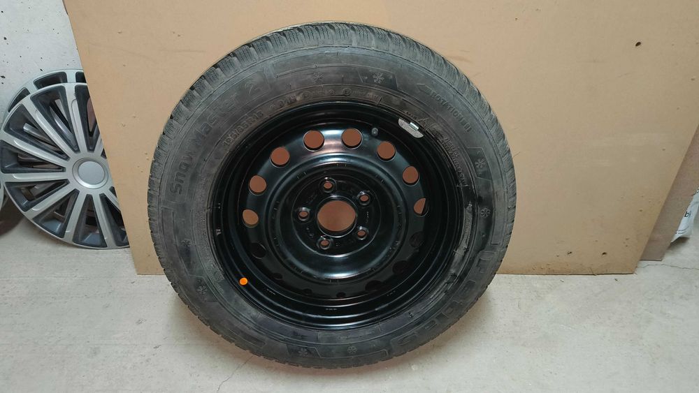 Джанти 5×114.3, ЕT46, отвор-67.1 + зимни гуми 195/65/15, 15'' Hyundai