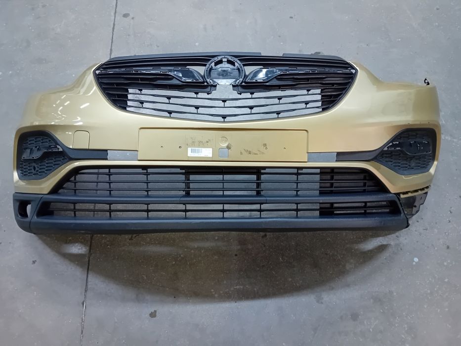 Bara fata Opel Grandland