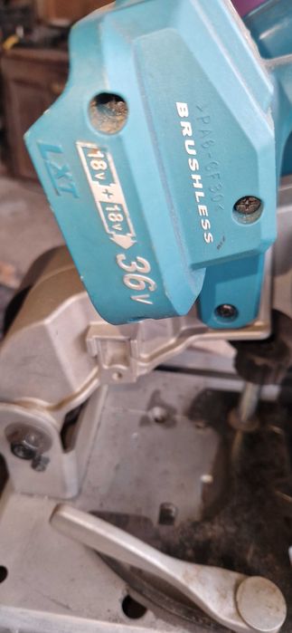 Макита Настолен Циркуляр