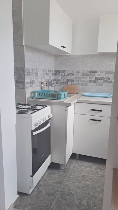 Închiriez în regim hotelier Garsonieră în Târgu Mureș car