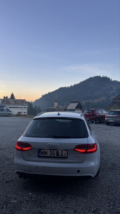 Audi A4 B8 2012 ,sau variante Q3