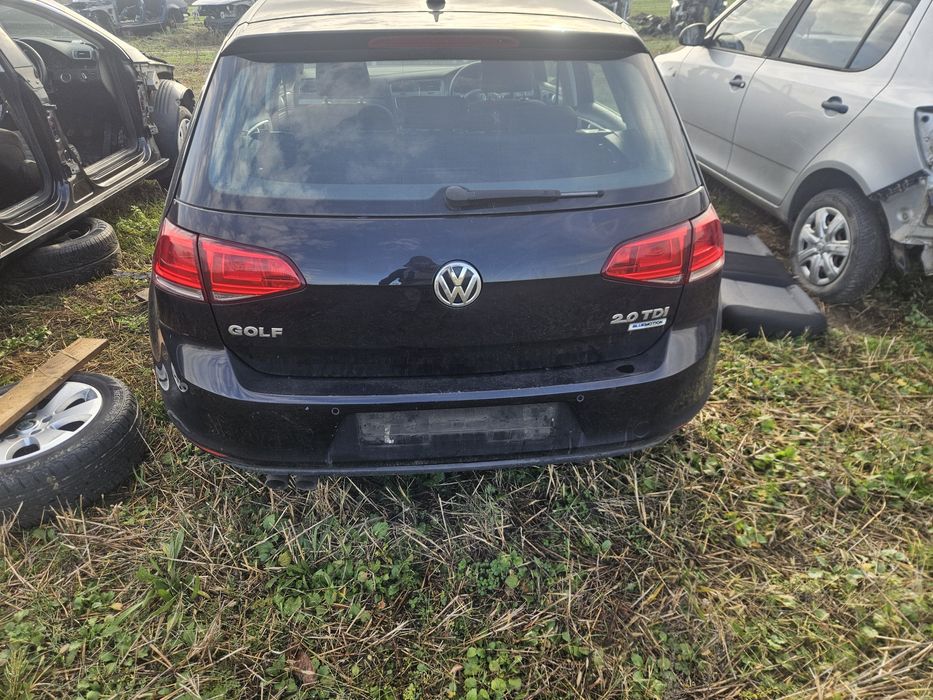 Bara spate cu senzori Vw Golf 7 hatchback an 2015