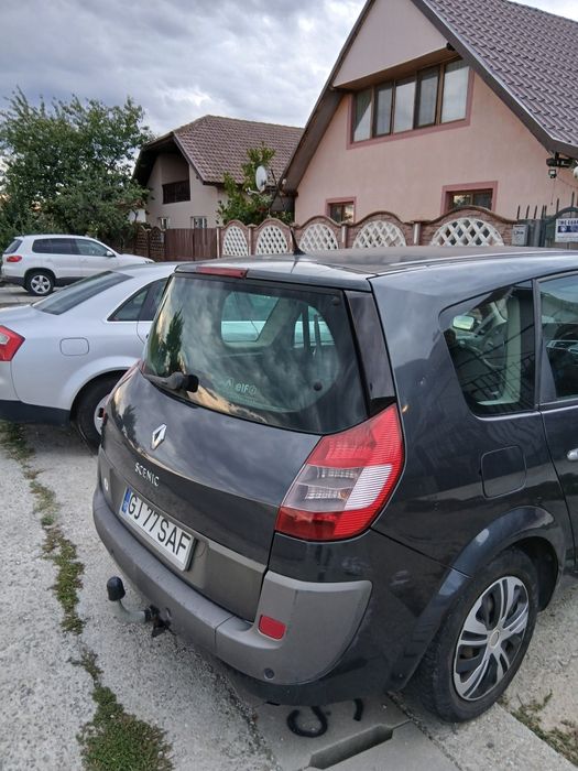 Renault Grand Scenic 2