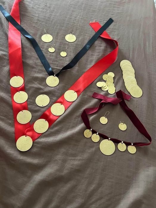 Salbe din Monede Frank iosif placate cu 24k ,4 ducații  Trimit oriund