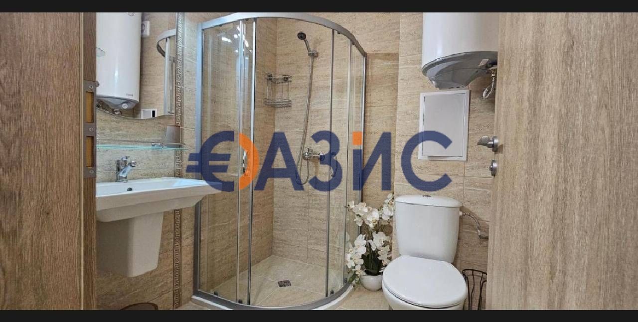 2-стаен апартамент на 2-ри етаж, Вила Астория 5, Елените, България -