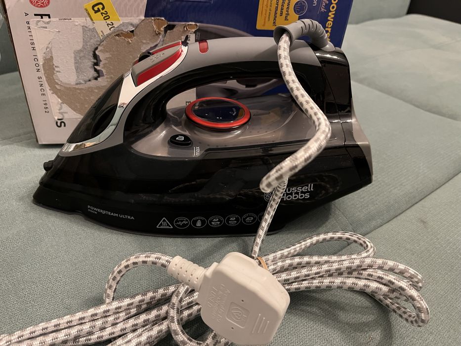 Ютия Russell Hobbs Power Steam Ultra