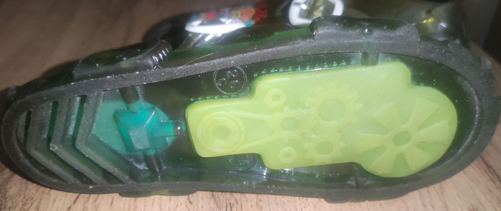 Сандалии-машинки моющиеся нескользящие для дома и пр .25-26р. Испания