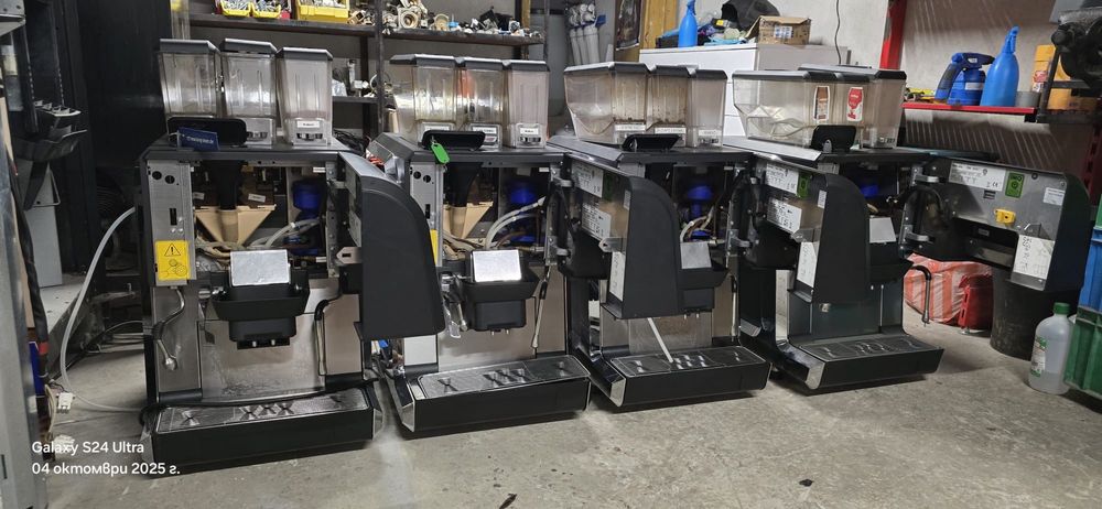 Продавам кафе машина Necta Karisma – в суров вид