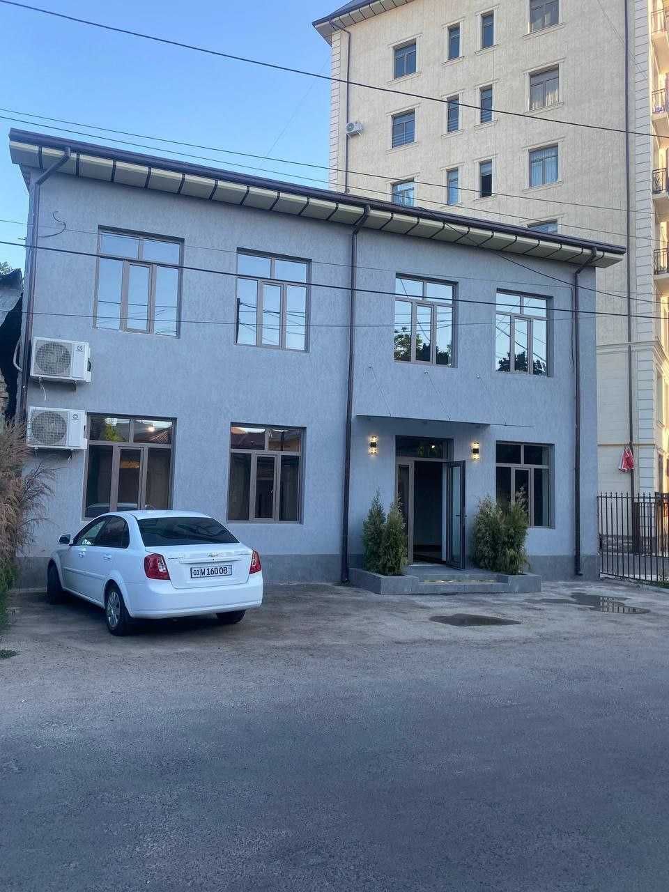 Сдаётся офис в аренду, ориентир БЦ Паркент. ПАРКЕНТСКИЙ, БИЙ метро.