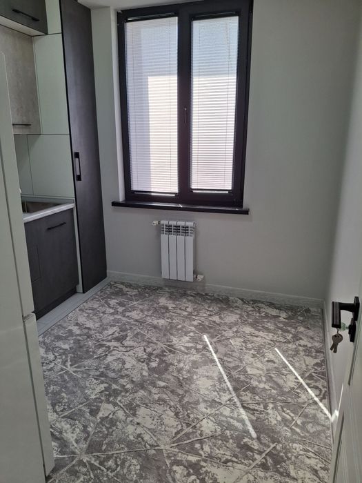 Ijaraga uy 1 xona Mirobod UzBUM da yangi uylardan yevro remont