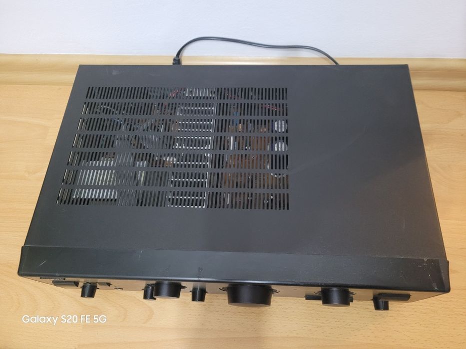 Vand amplificator onkyo a8940