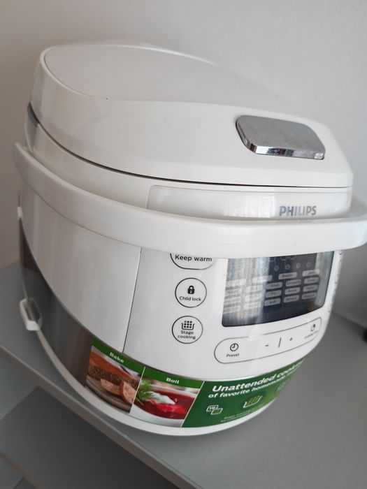 Vand Multicooker Philips HD4731/70
