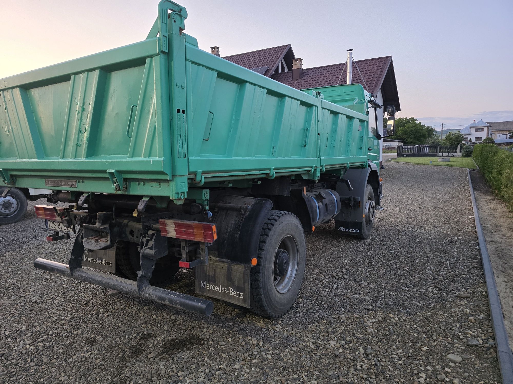 Mercedez Atego 1828