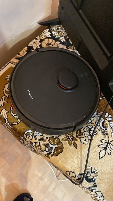 Робот пылесос продается