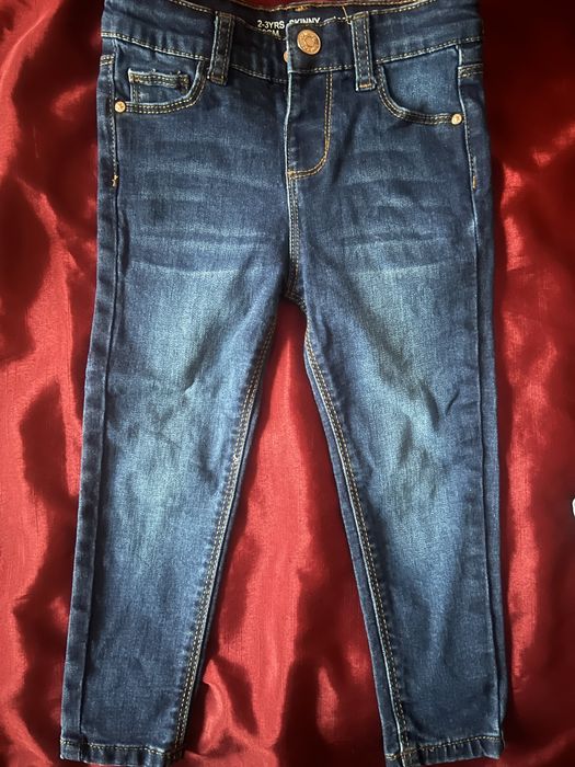 Детски дънки 2-3 г