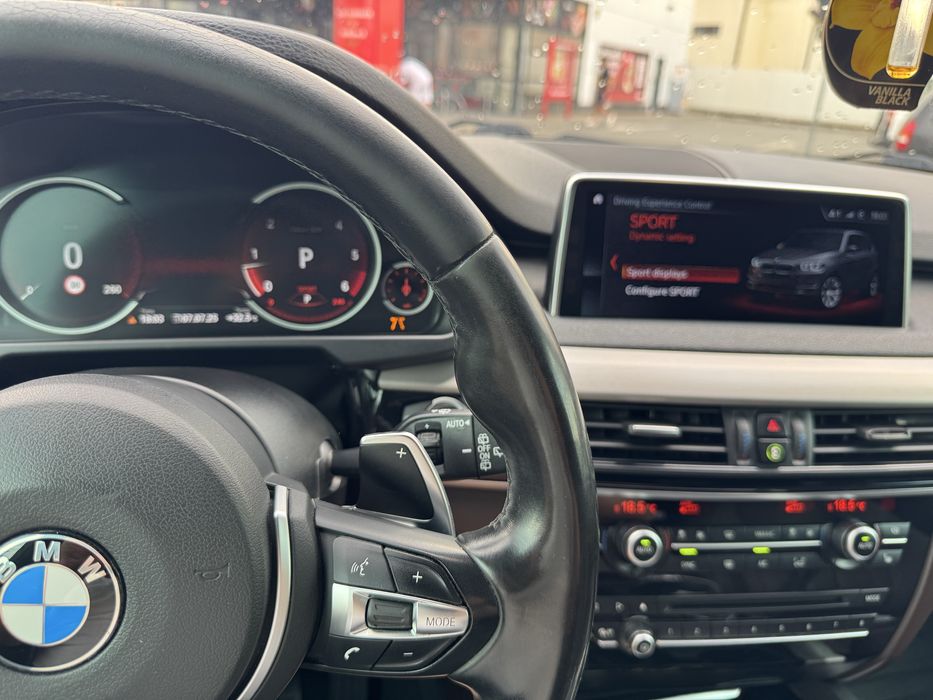 Vand Bmw X5M Fabrica Unic Propietar Stare perfecta TVA Deductibil