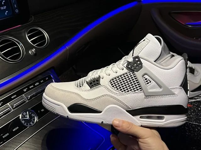 Jordan 4 Military Black