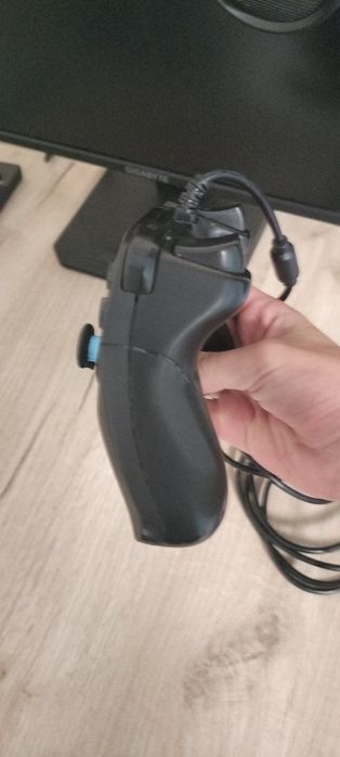Vând controller PS4/PS5 și PC
