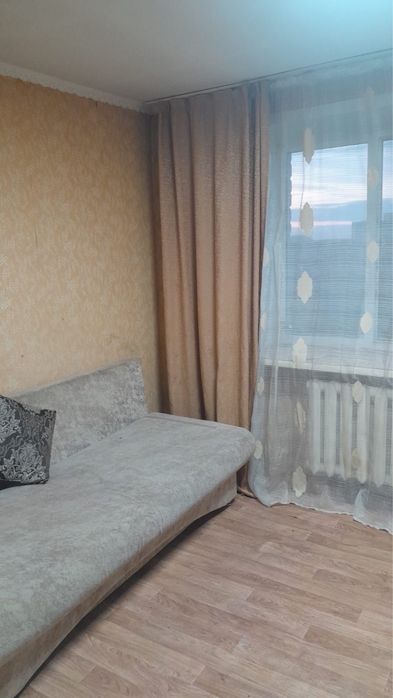 Комната в центре города с водой