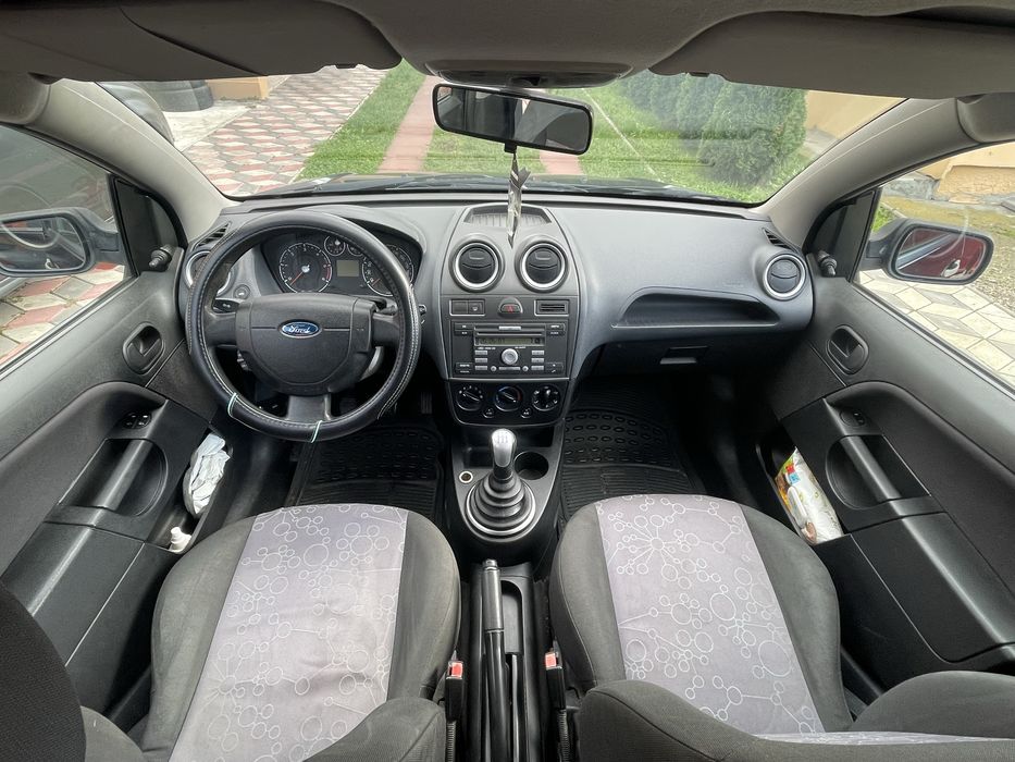 Ford Fiesta 1.4 Tdci Inmatriculata RO Consum f mic