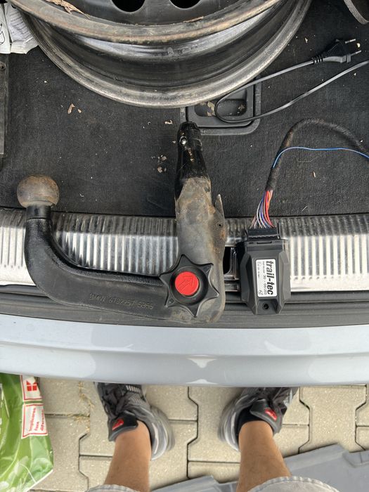 Carlig remorcare bmw e61 cu modul inclus