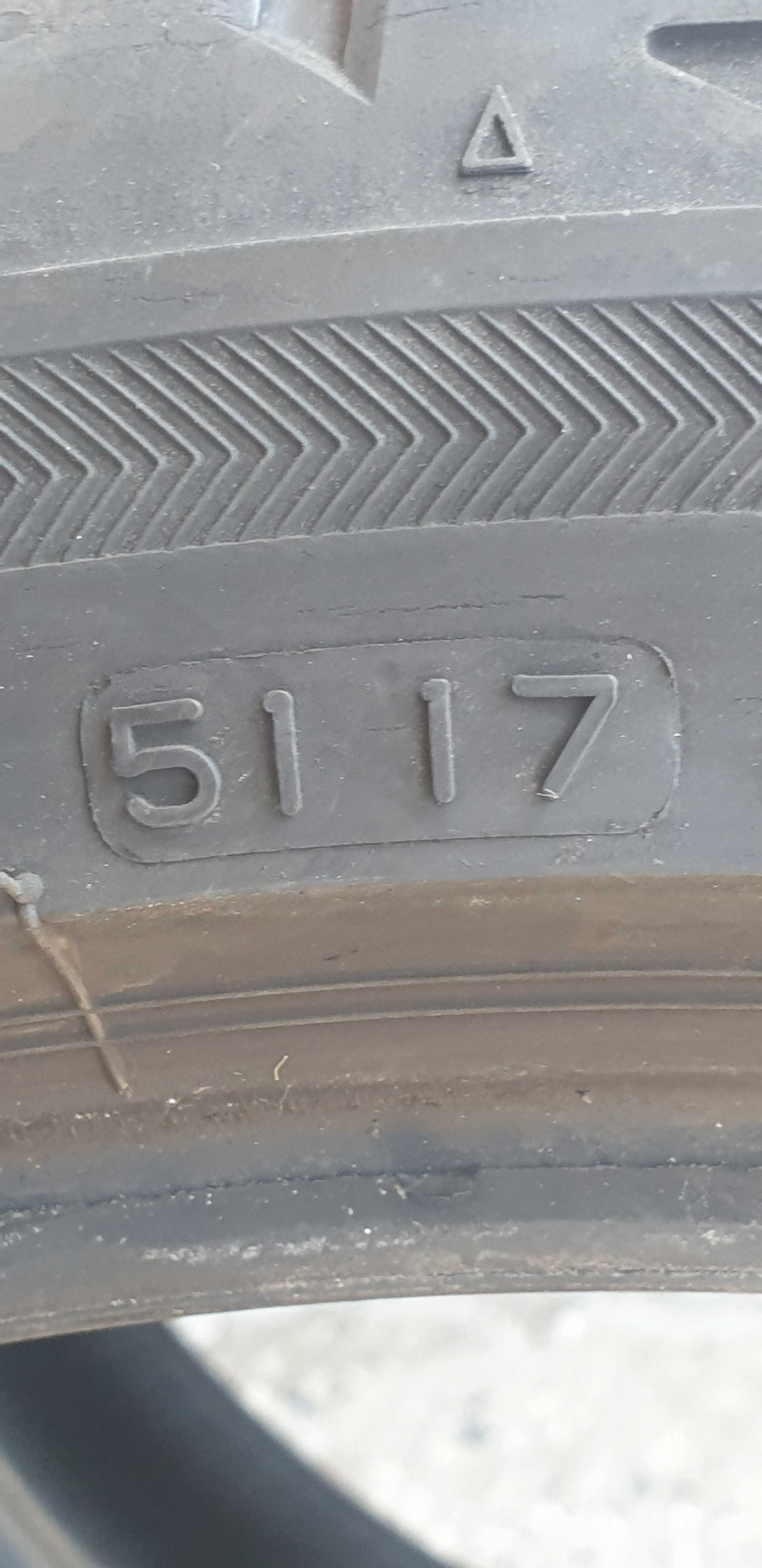 4 броя летни гуми Bridgestone Potenza S001  225/40R19 93W.