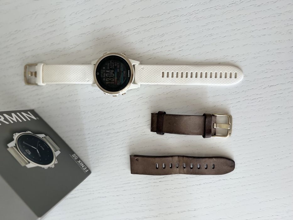 Смартчасы Garmin