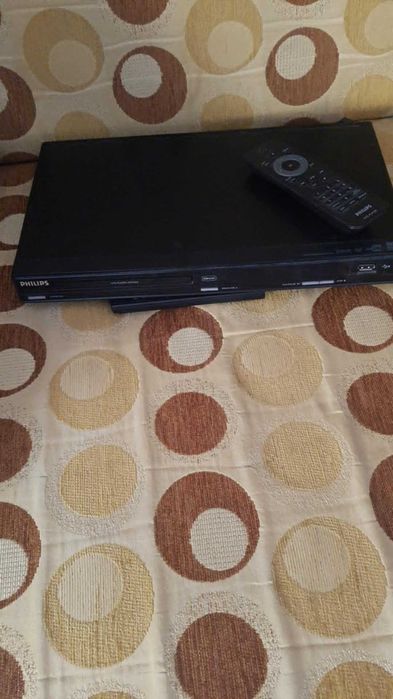 dvd masina , camera video , masuta laptop