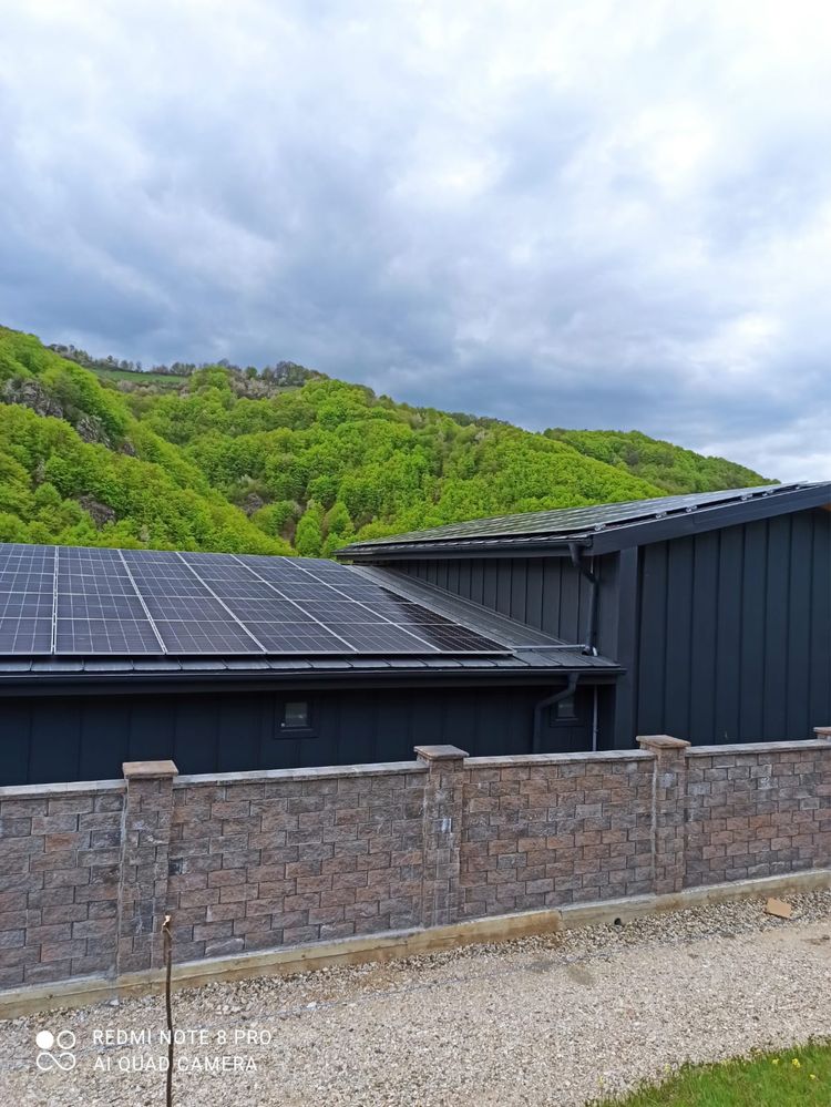 Sisteme fotovoltaice și baterii lifepo4