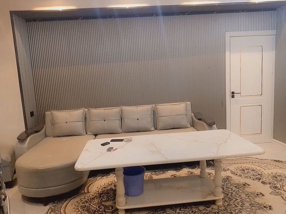 Продается полноценный квартира 2
2 комнатная квартира на 
0.5 этаже 6