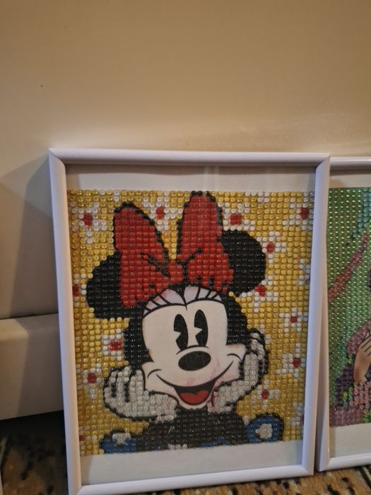 Picturi cu diamante la gata