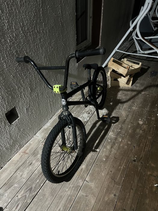 Bmx, nu ma mai dau cu el si sta degeaba