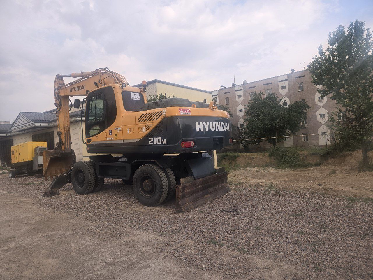 Экскаватор 210 w
