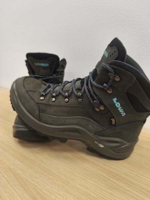 Ghete Lowa Goretex 39 (25cm)