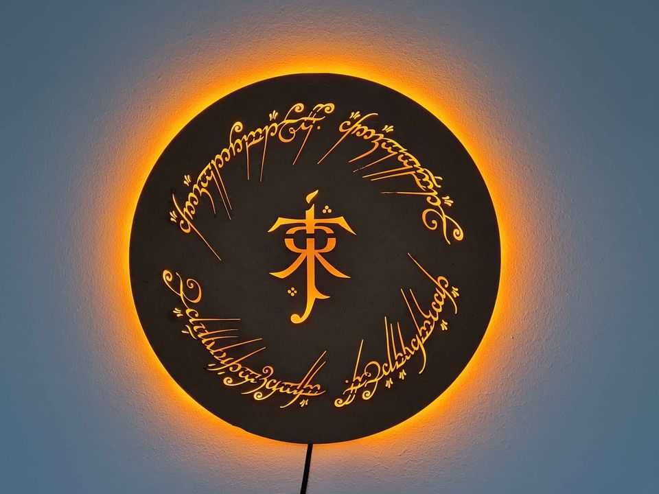 Decoratiune de perete iluminata LED - Lord of the Rings