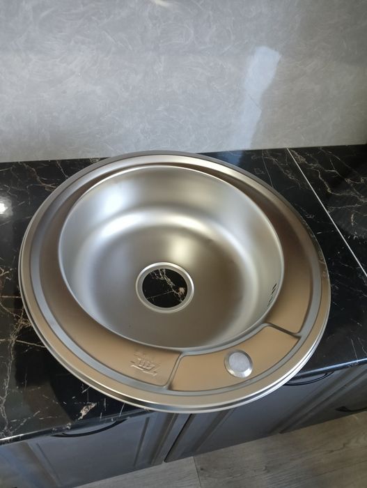 Раковина нержавейка, новая