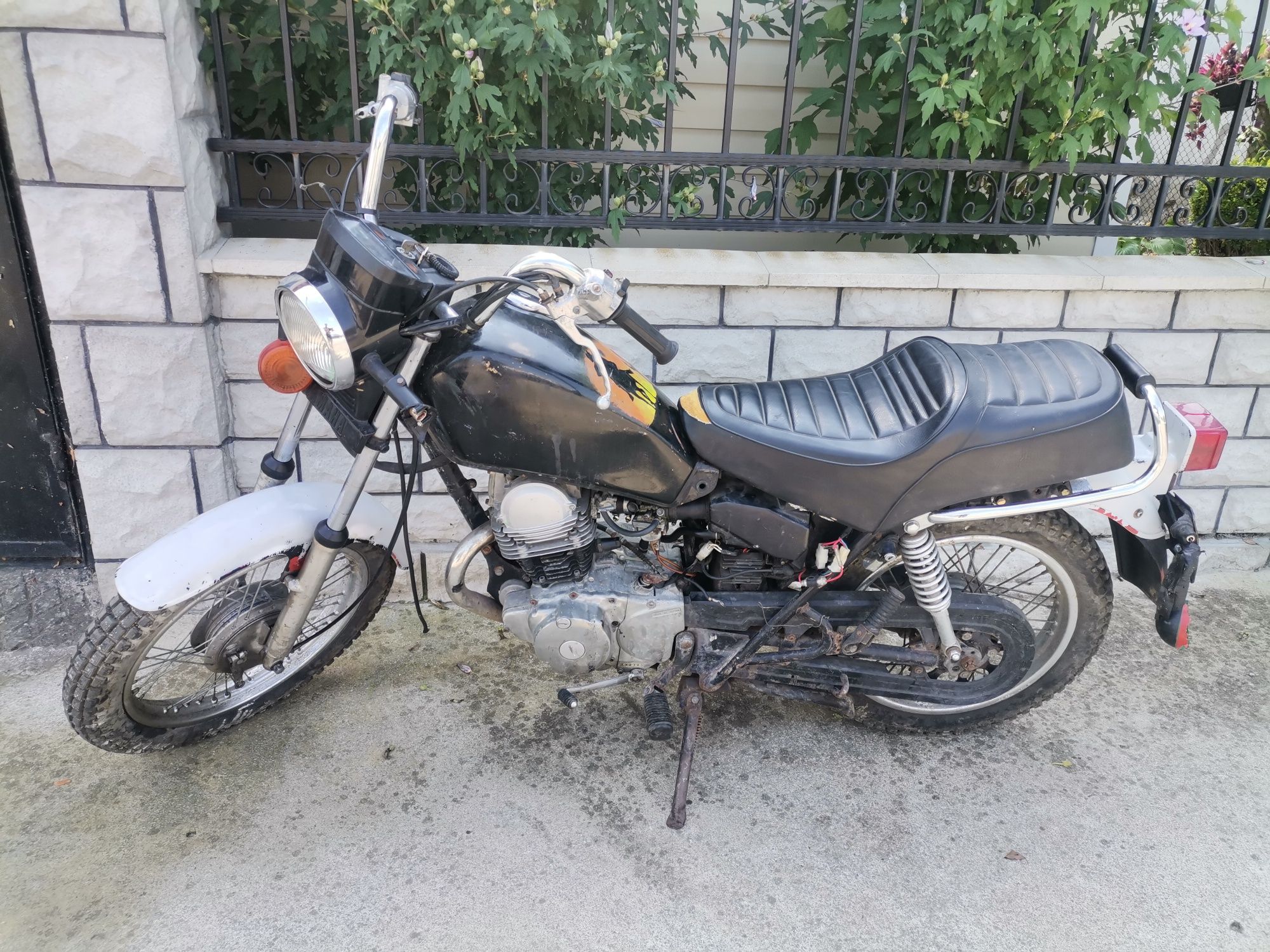 yamaha SR125cc с документи