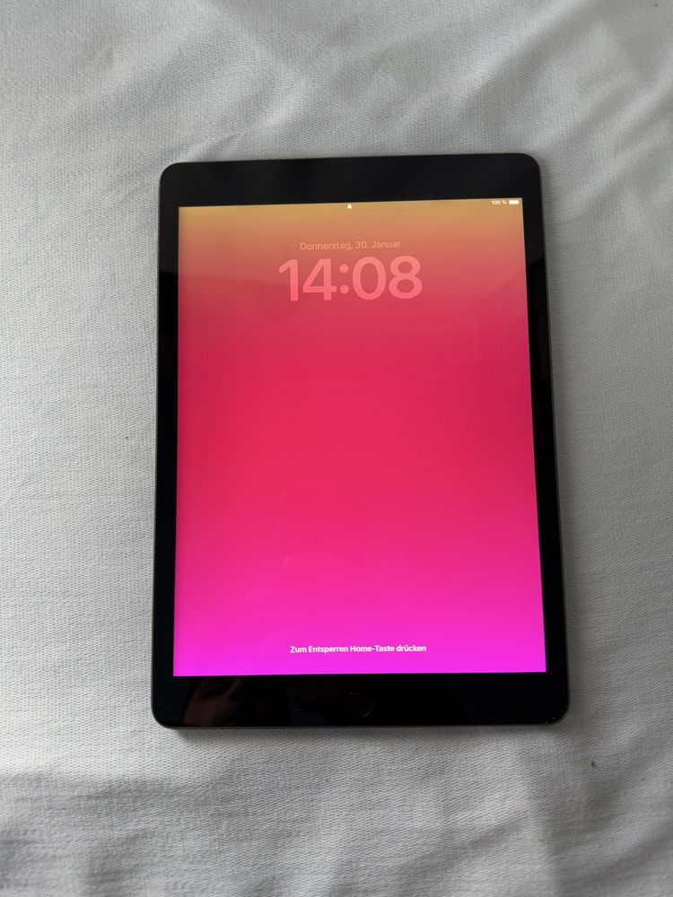 Заключен IPAD 9th gen 64GB SPACE GRAY , ipad A2602
