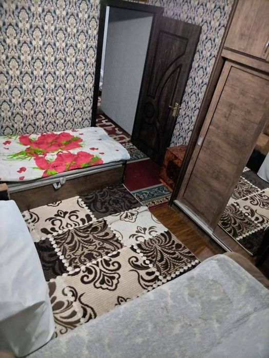 Сергели 8худуд 3хонали новостройка квартира сотилади 1этажда