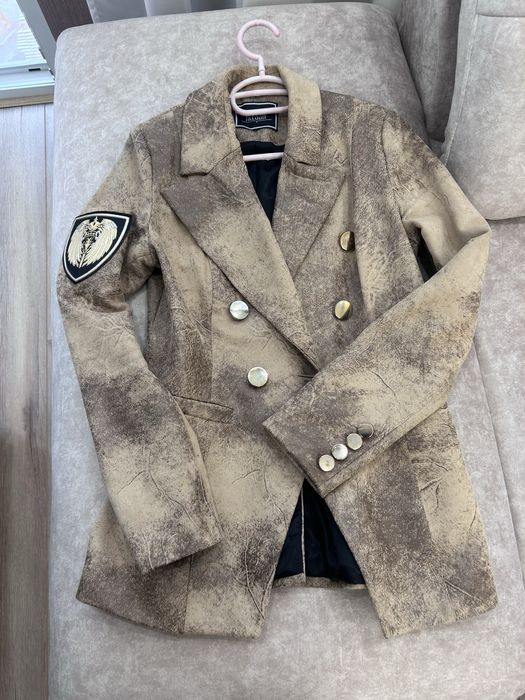 Сако Алеса кафяво черно