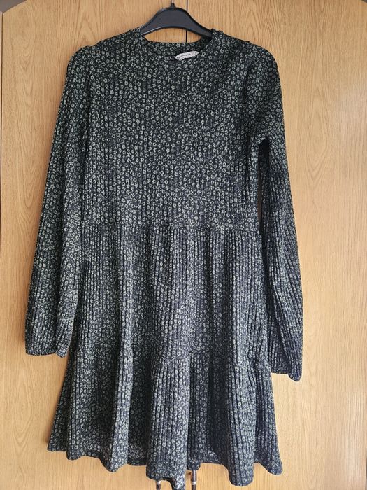 Rochie de toamna Stradivarius
