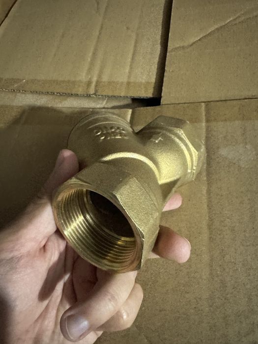 FILTRU Y din alama galbena 1 1/2"