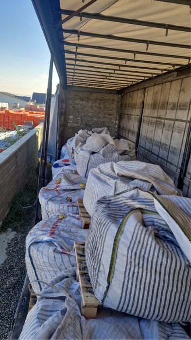 Brichete de vanzare fara miros 100% HUILA 5% umiditate