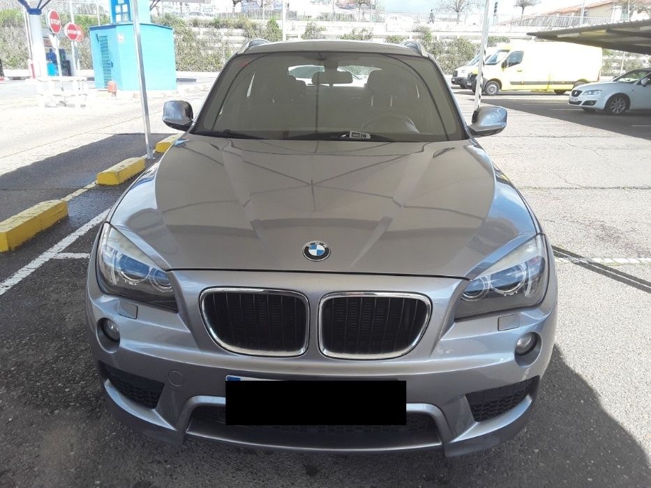 Dezmembrari BMW X1 sDrive 18d Diesel 2011